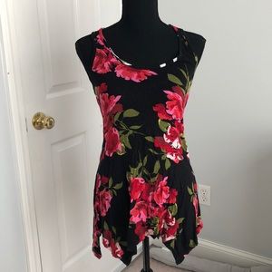 Floral Ruffle Back Tank
